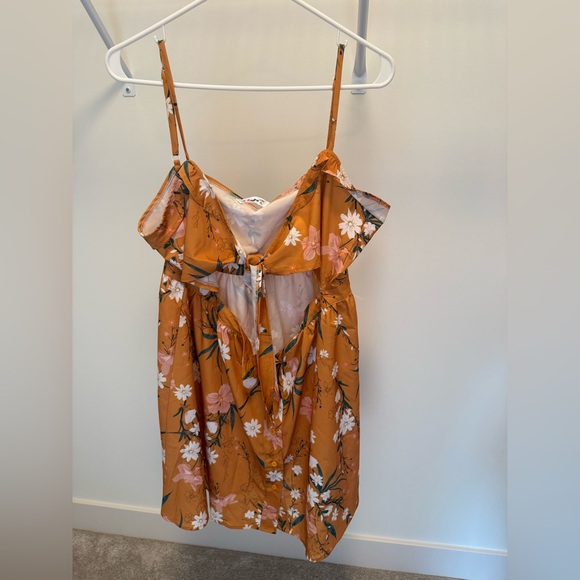 PatPat Dresses & Skirts - PatPat Mustard Floral Tie-Front Midi Dress